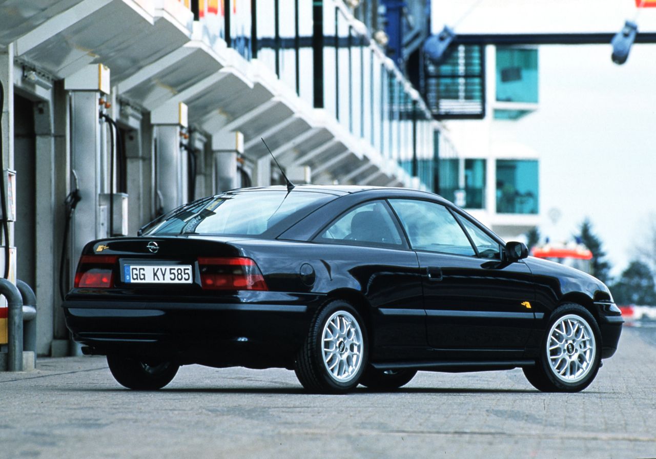 Six-pointer: Opel Calibra V6 with 170 hp