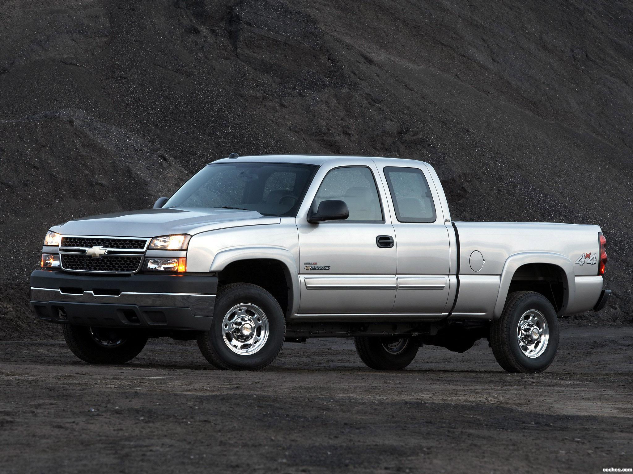 2003 chevy extended cab