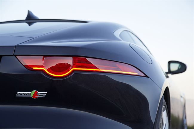 Jaguar F-Type 2016 25