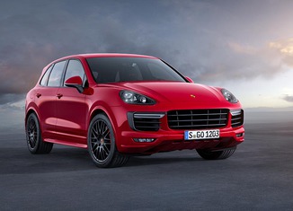 Porsche cayenne gts 2015