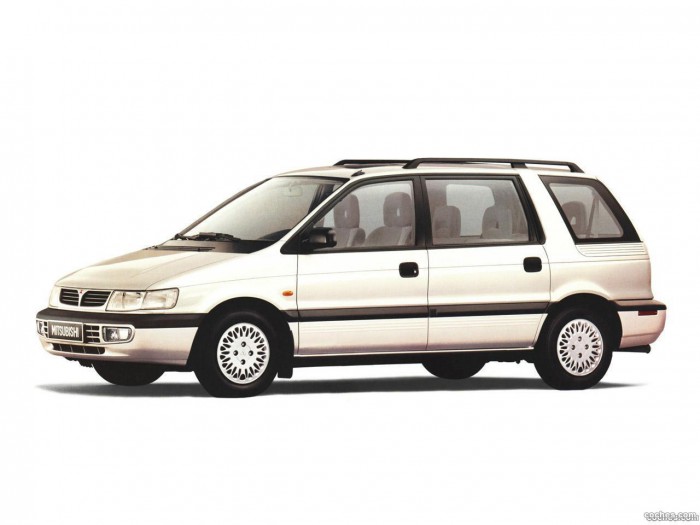 Lavar ventanas tonto litro Fotos de Mitsubishi Space Wagon 1994