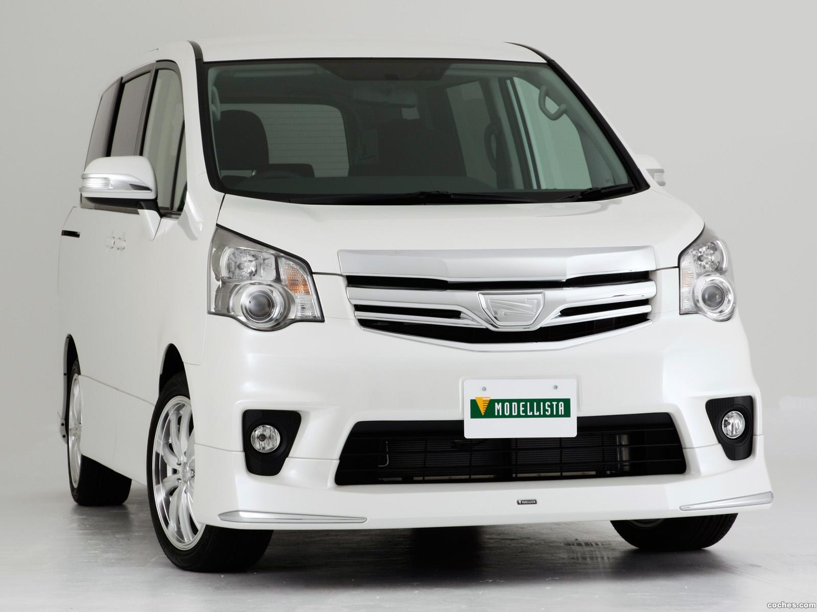 Toyota noah. Toyota Noah 2010. Noah 2010 Modellista. Toyota Noah (Тойота Ноах. Минивэн Тойота Ноах 2010.