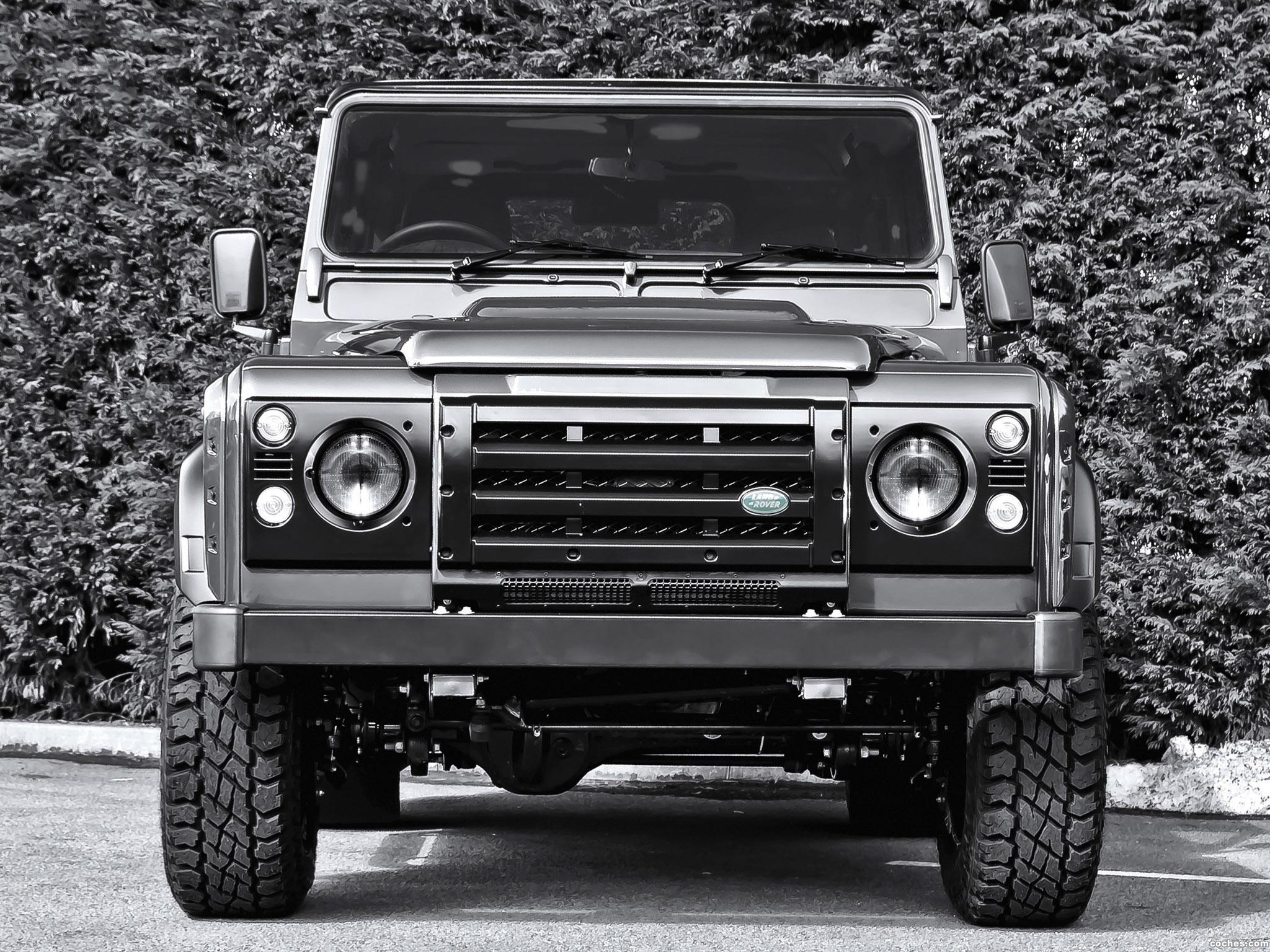project-kahn_land-rover-chelsea-wide-track-military-grey-defender-2013_r2