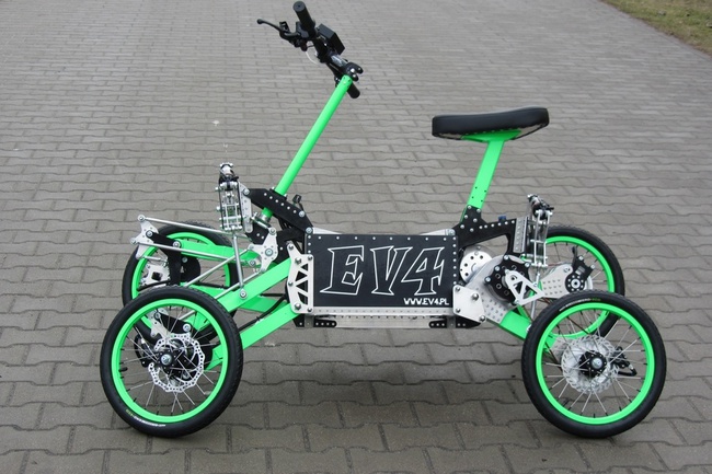 EV4 Electric Scooter 2015 01
