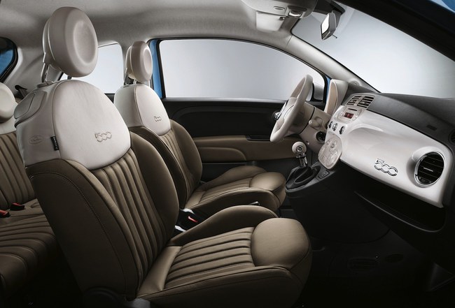 Fiat 500 Vintage ´57 2015 interior 01
