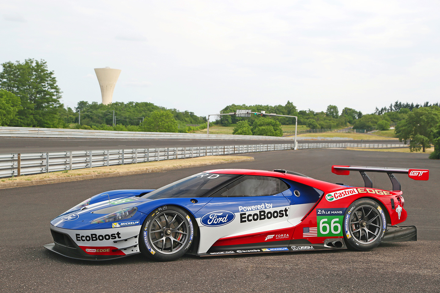 Así luce el Ford GT que competirá en Le Mans 2016