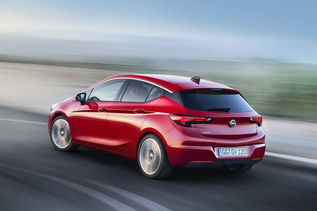 Opel Astra 2016 02