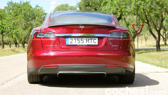 Tesla Model S prueba 2015 22