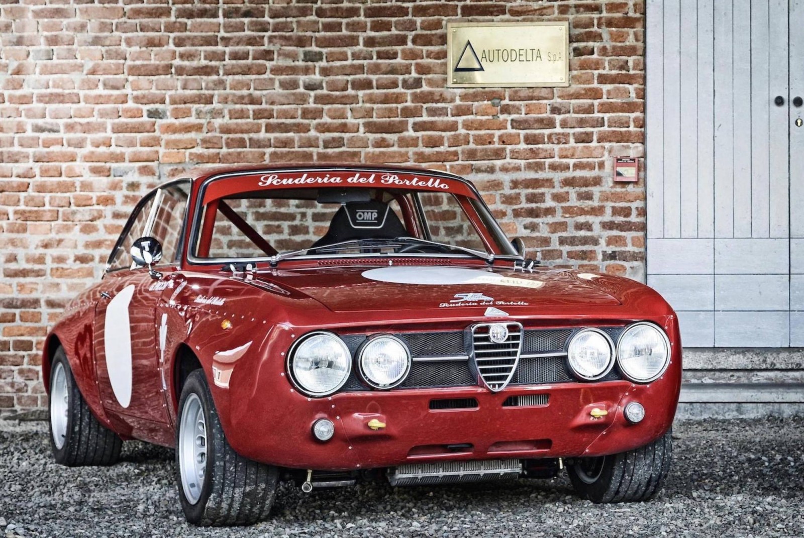 Alfa Romeo Giulia GTA: Características, fotos e información