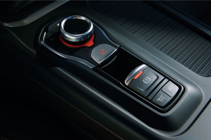 Renault Talisman 2015 interior 03