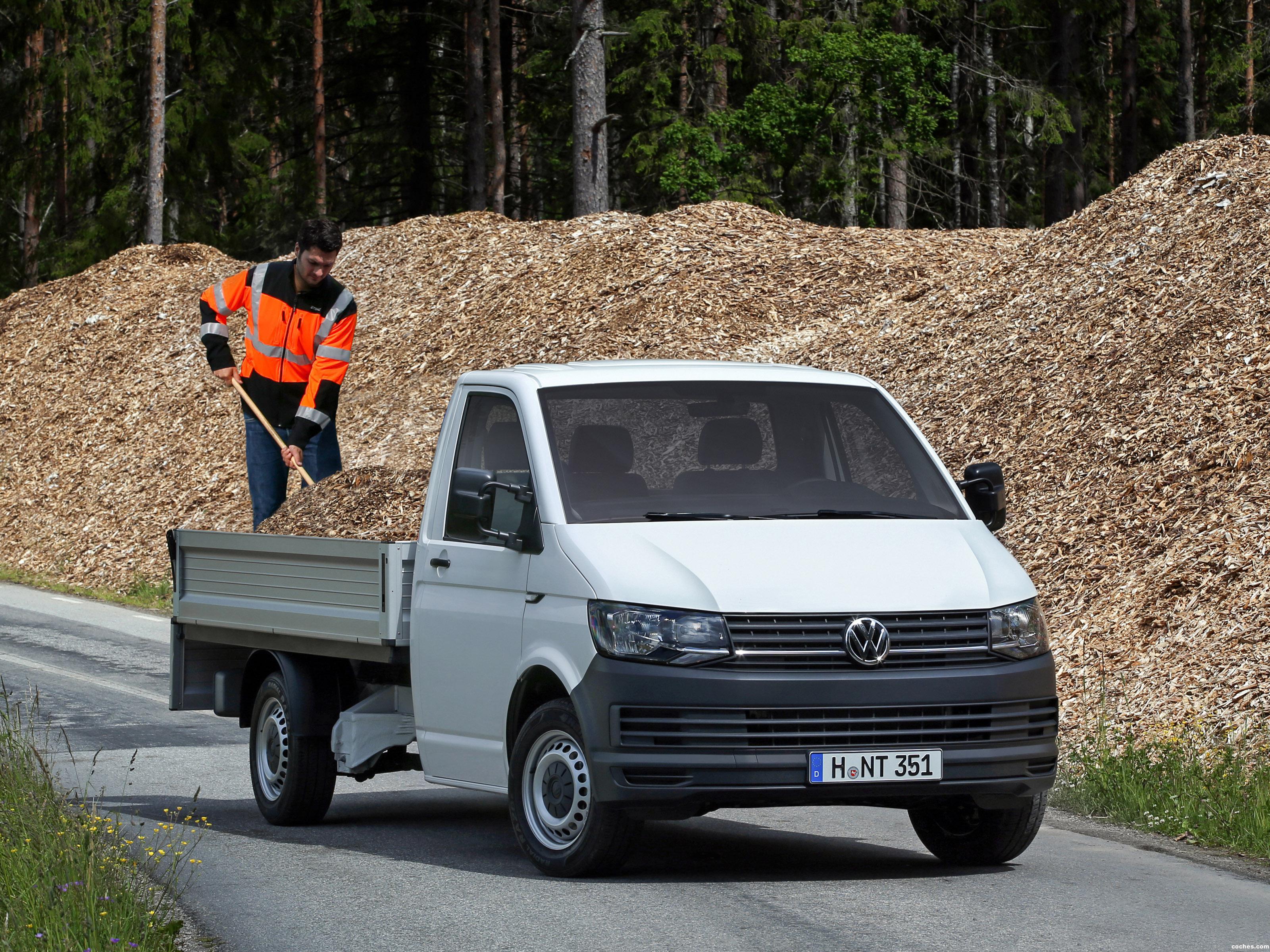 volkswagen_transporter-pickup-t6-2015_r5