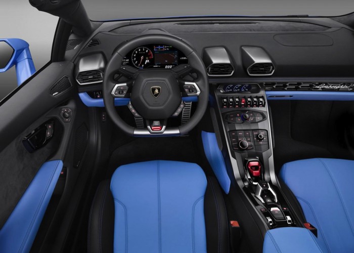 Lamborghini Huracán LP 610-4 Spyder 2016 interior 02