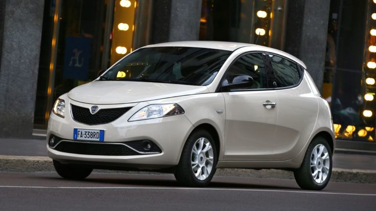 El Lancia Ypsilon recibe una nueva actualización