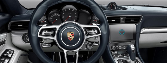 Porsche 911 2016 interior