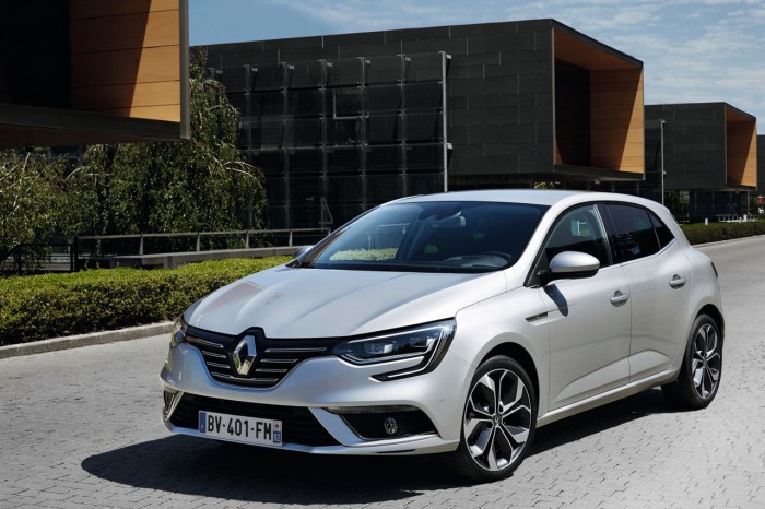 recibo Ver a través de Exención Renault Megane 2016: precios, motores, equipamientos