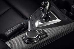 BMW M2 2015 interior 5