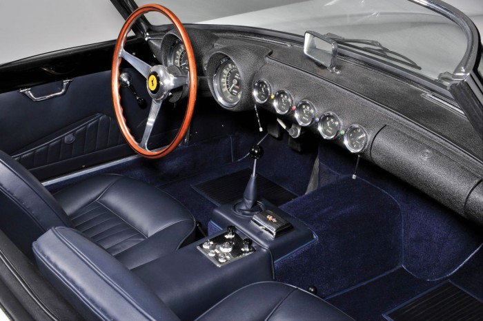 Ferrari 250 GT Cabrio Series I 1958 interior 01