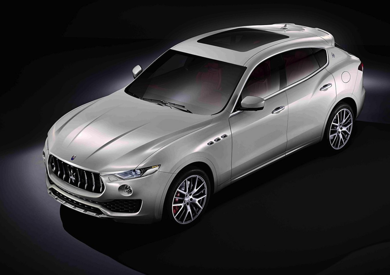 Maserati Levante 2016 cenital