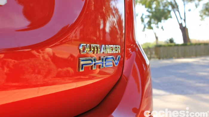 Mitsubishi Outlander PHEV 2016 prueba 10