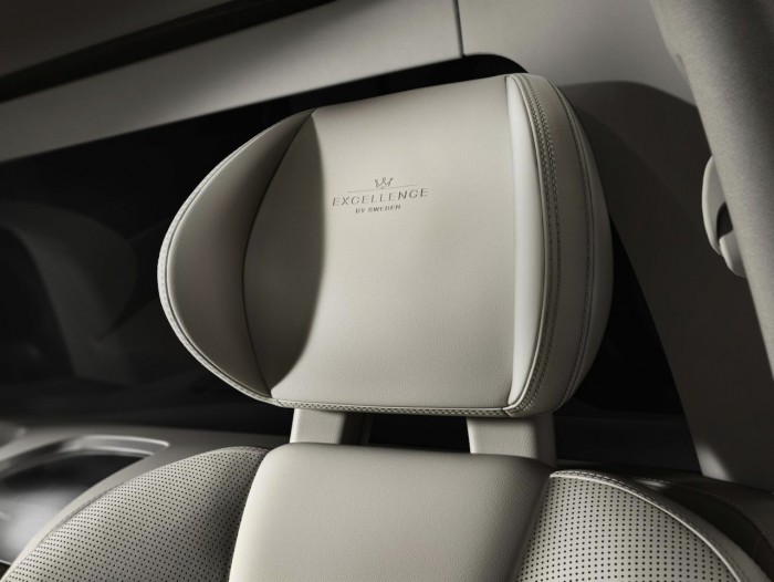 Volvo X90 Excellence 2016 interior 10