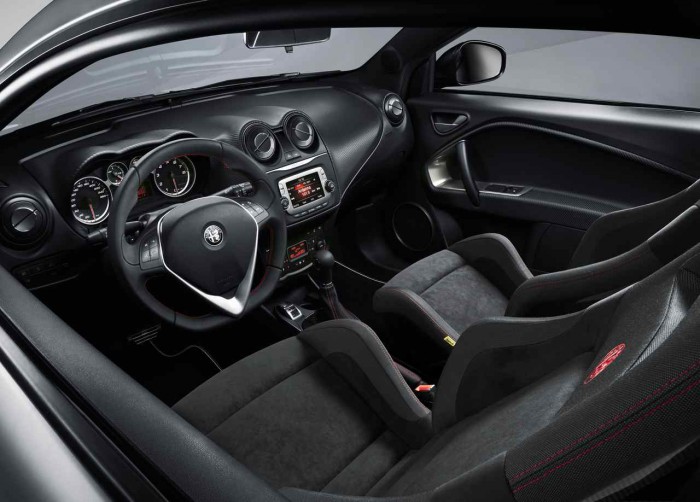 Alfa Romeo Mito 2016 interior 01