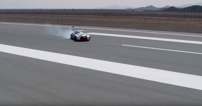 Nissan GT-R guinness record en derrape 10