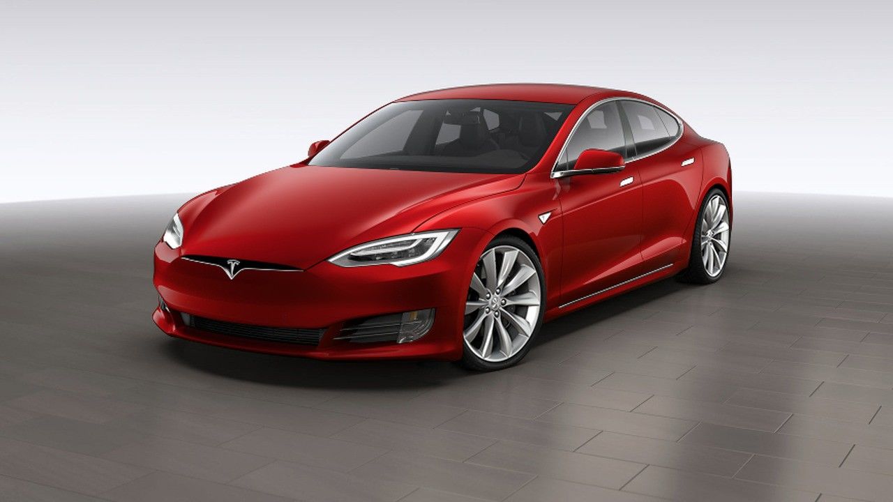 Tesla Model S 2017 USA 03