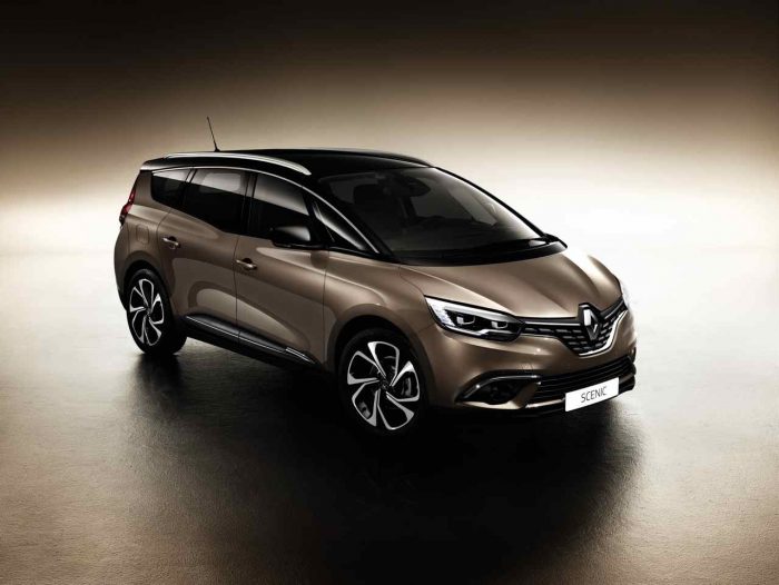 Renault Grand Scenic 2016 5