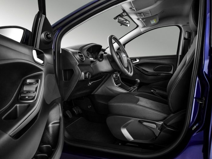 Ford Ka+ 2016 interior 01
