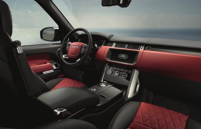 Range Rover SVAutobiogaphy dynamic 2016 interior 01