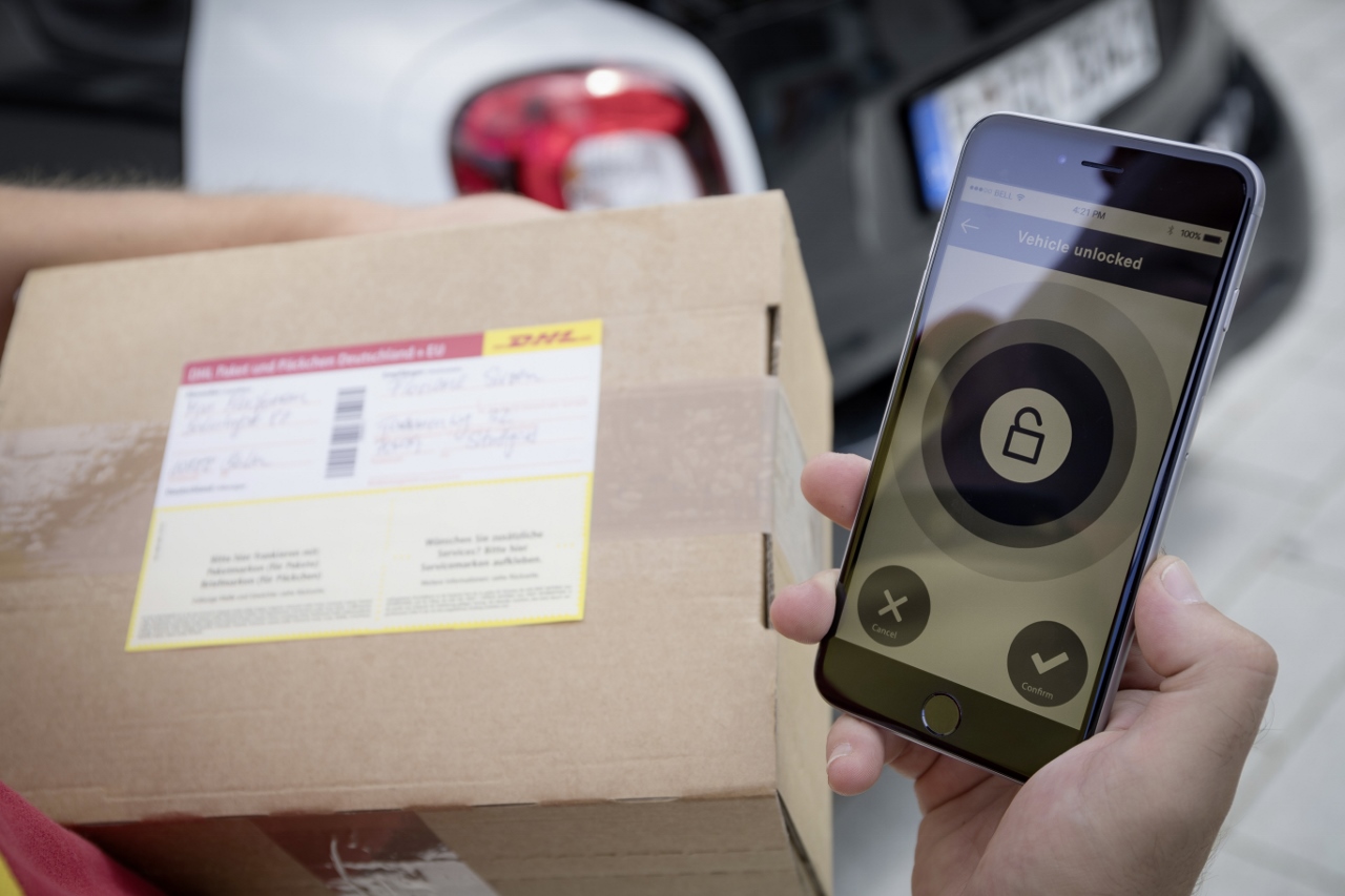 Entrega de pedido en el coche a través de la app para Smart