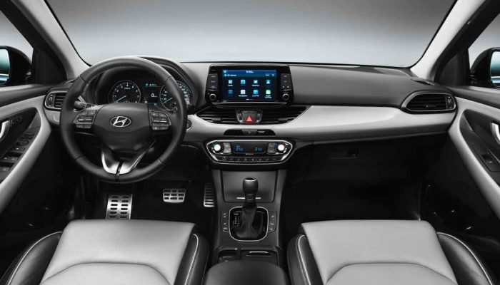 Hyundai i30 2017 interior - 4