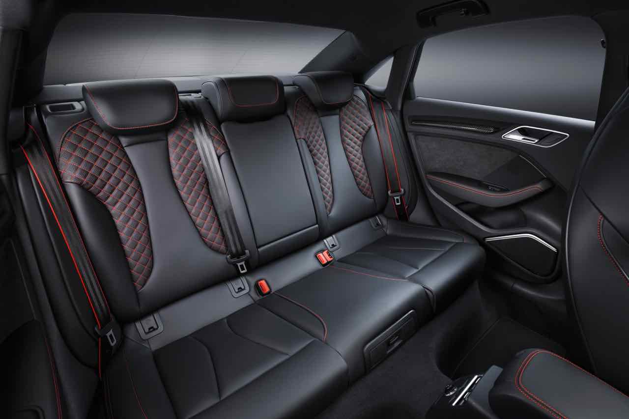 Audi-RS-3-sedan-2017-interior-1.jpg