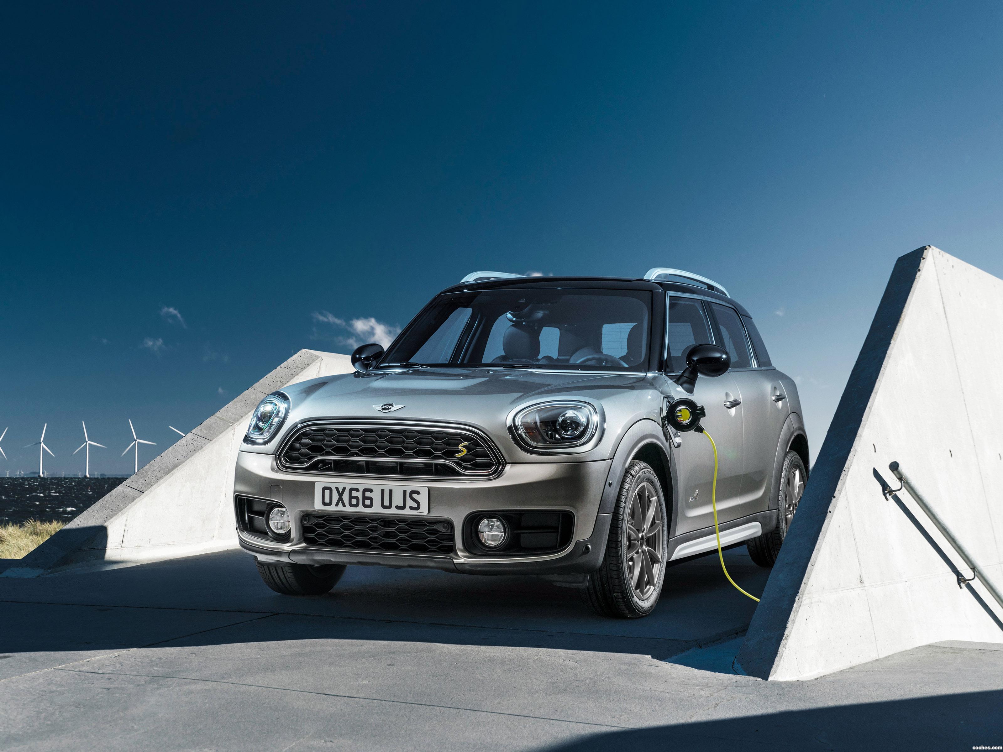 mini_cooper-s-e-countryman-all4-2017_r14.jpg