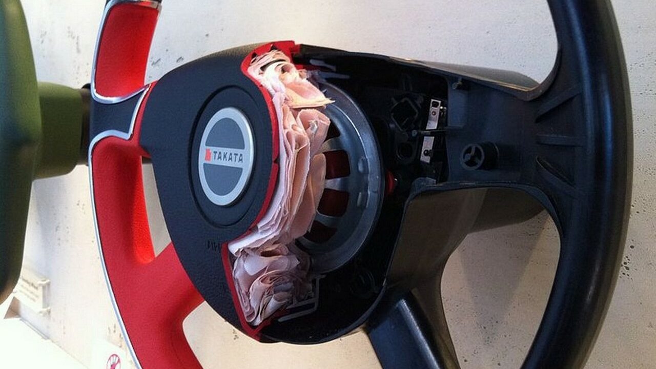 Seguimos a vueltas con los airbag defectuosos de Takata ojo si tienes un Audi, BMW o Skoda de
