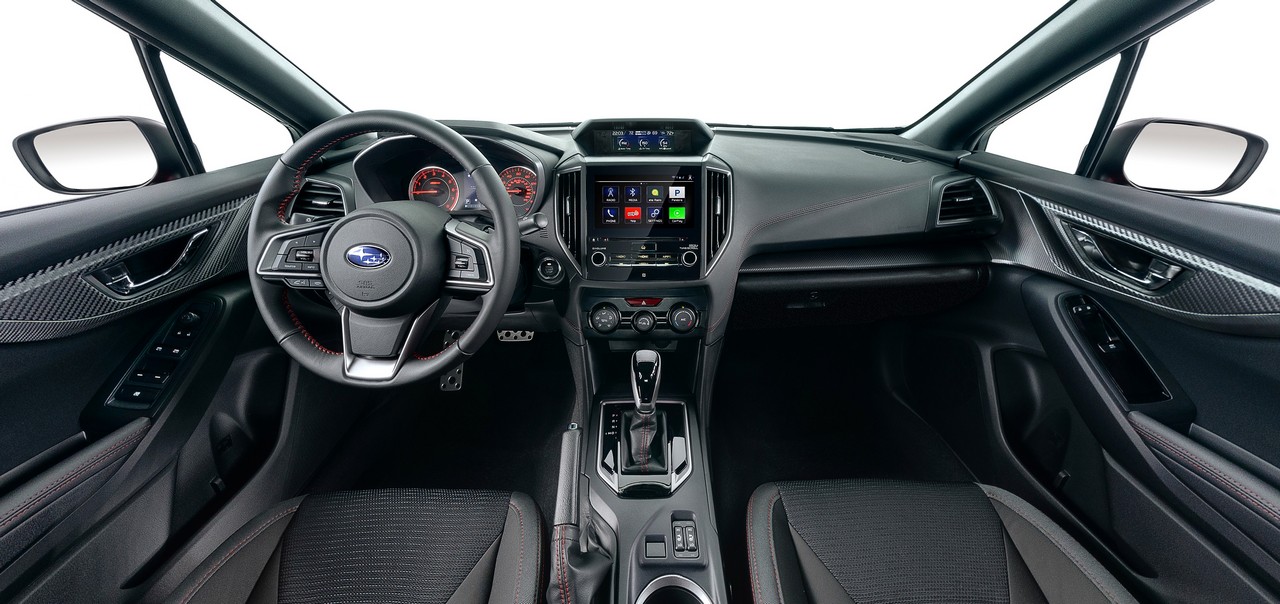 Subaru Impreza Sedán interior
