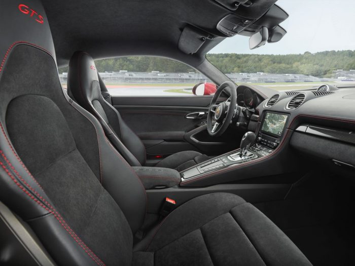 Porsche 718 Boxster GTS interior