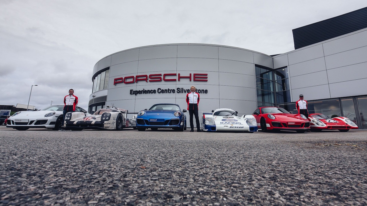 Porsche 911 GTS British Legends Edition seis
