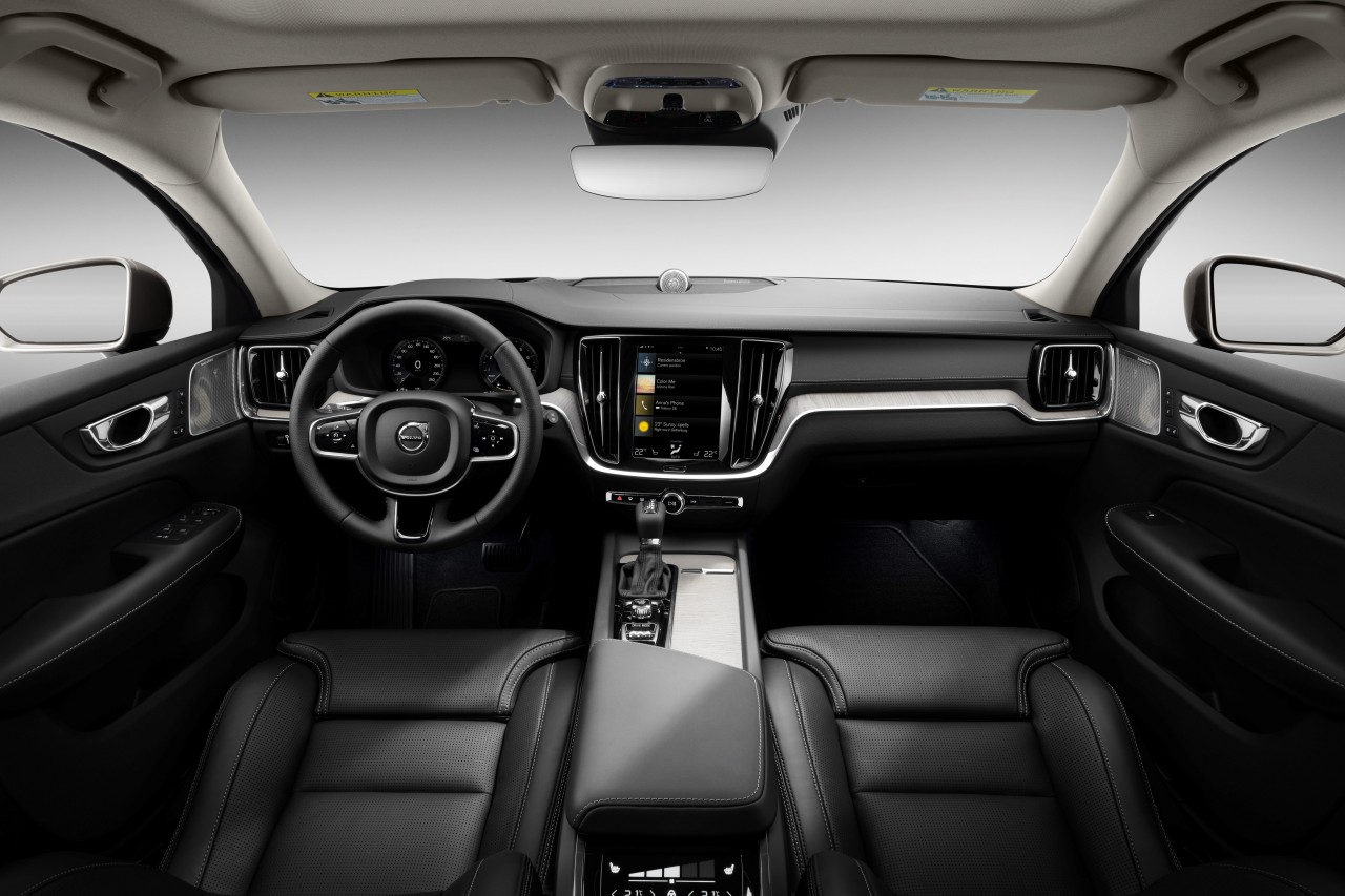 Volvo V60 2028 interior