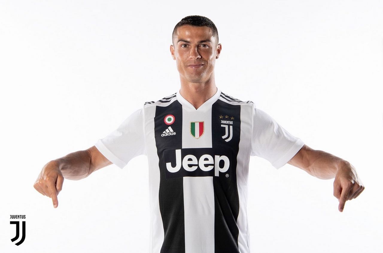 Cristiano Ronaldo Juventus Jeep &#8211; 5