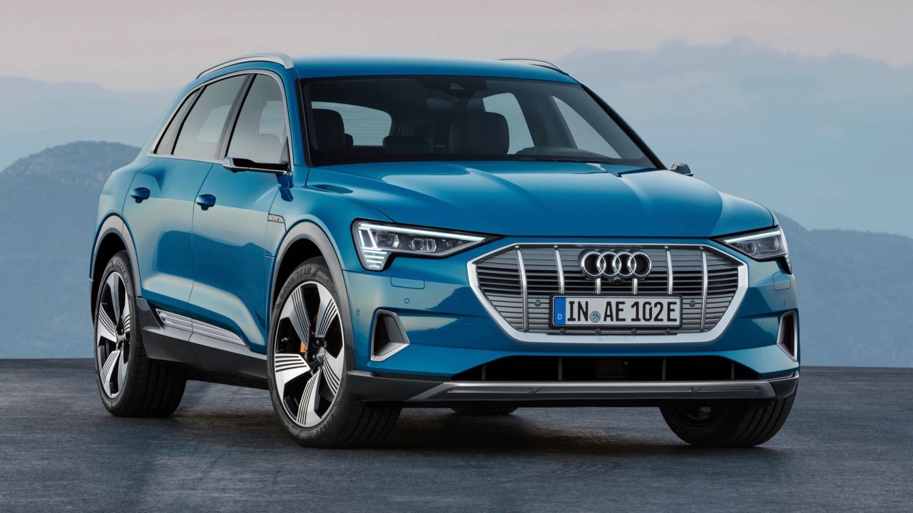 Audi-e-tron-2019-10.jpg
