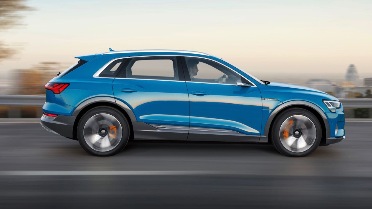 Audi-e-tron-2019-5.jpg