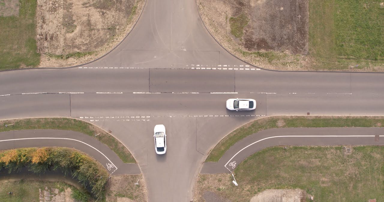 No More Red Lights? Ford Imagines a Future Where Stopping at Junctions Could Become a Thing of the Past