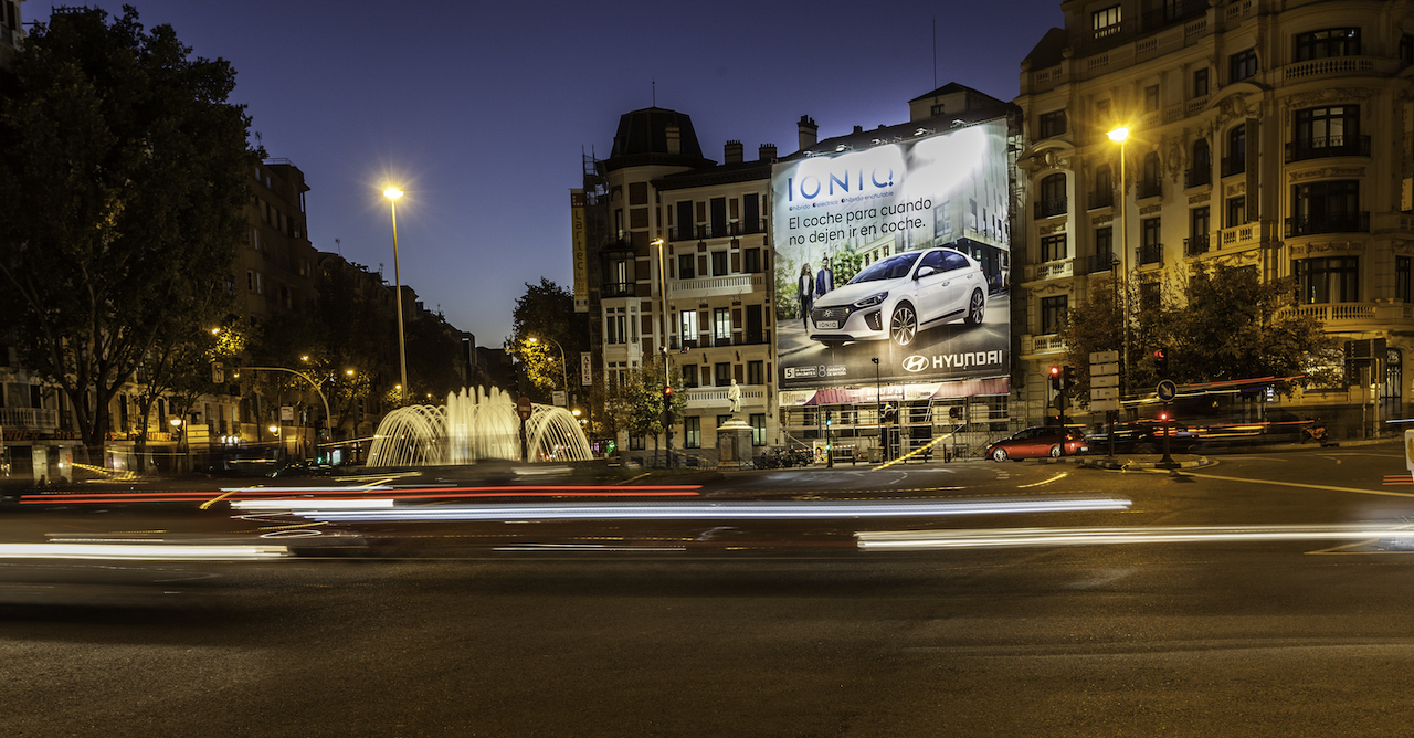 valla-publicitaria-hyundai-madrid-2