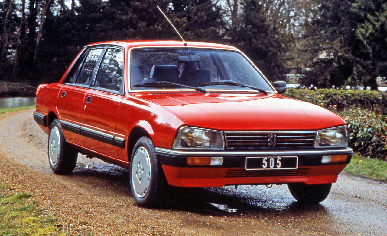 Se cumple el 40 aniversario de una berlina m 237 tica el Peugeot 505