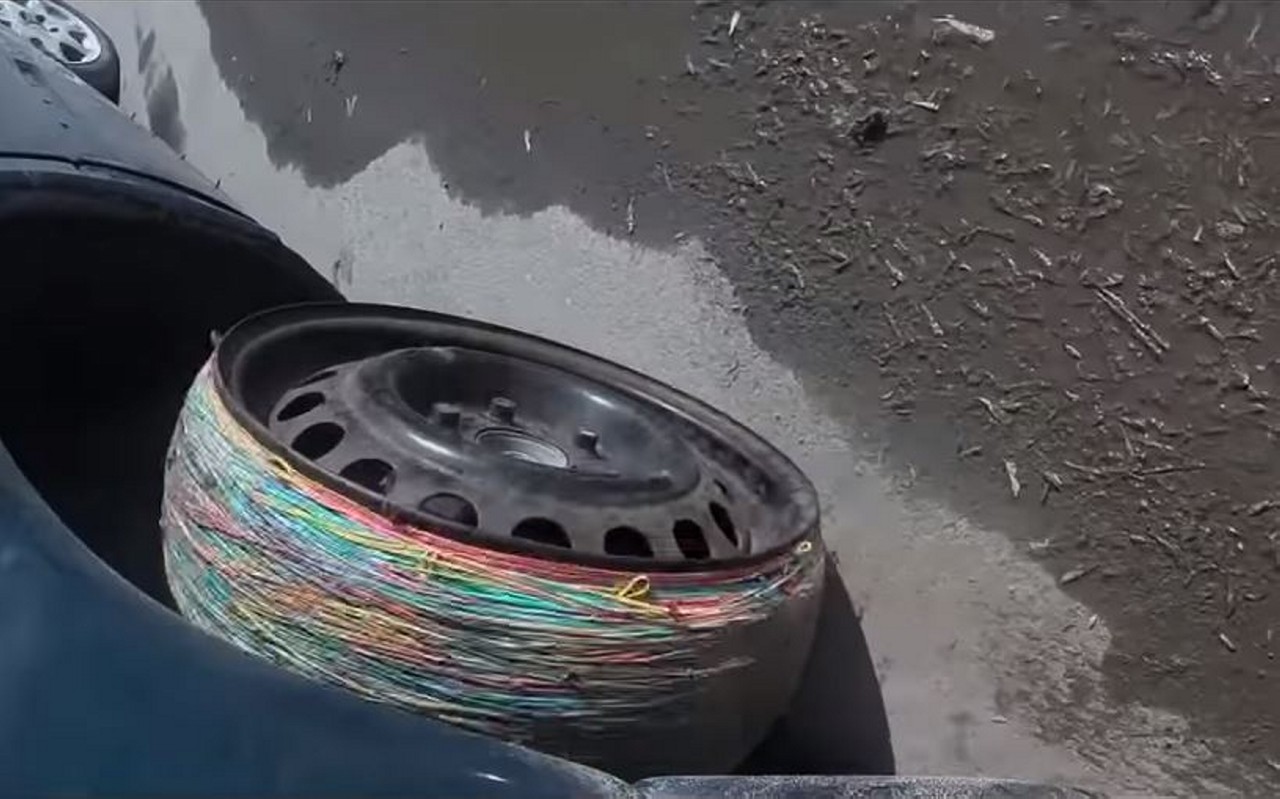 neumáticos con gomas elásticas