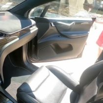 La última moda: grabar un vídeo porno con el Autopilot de Tesla