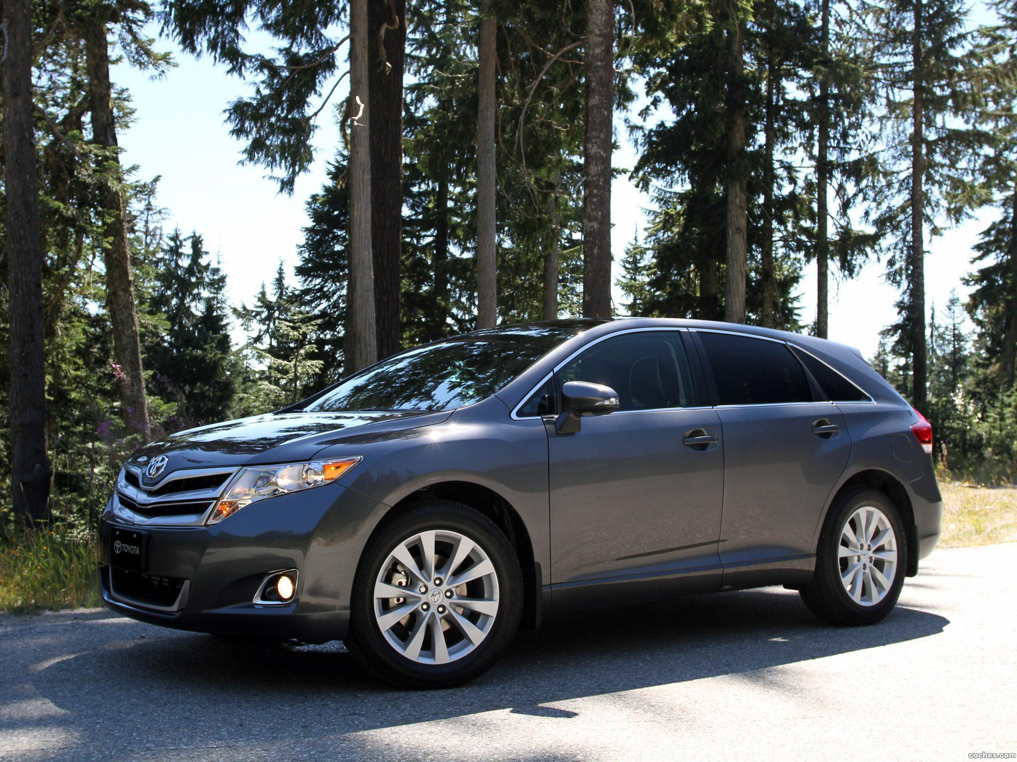 Fotos de Toyota Venza Redwood Edition 2015