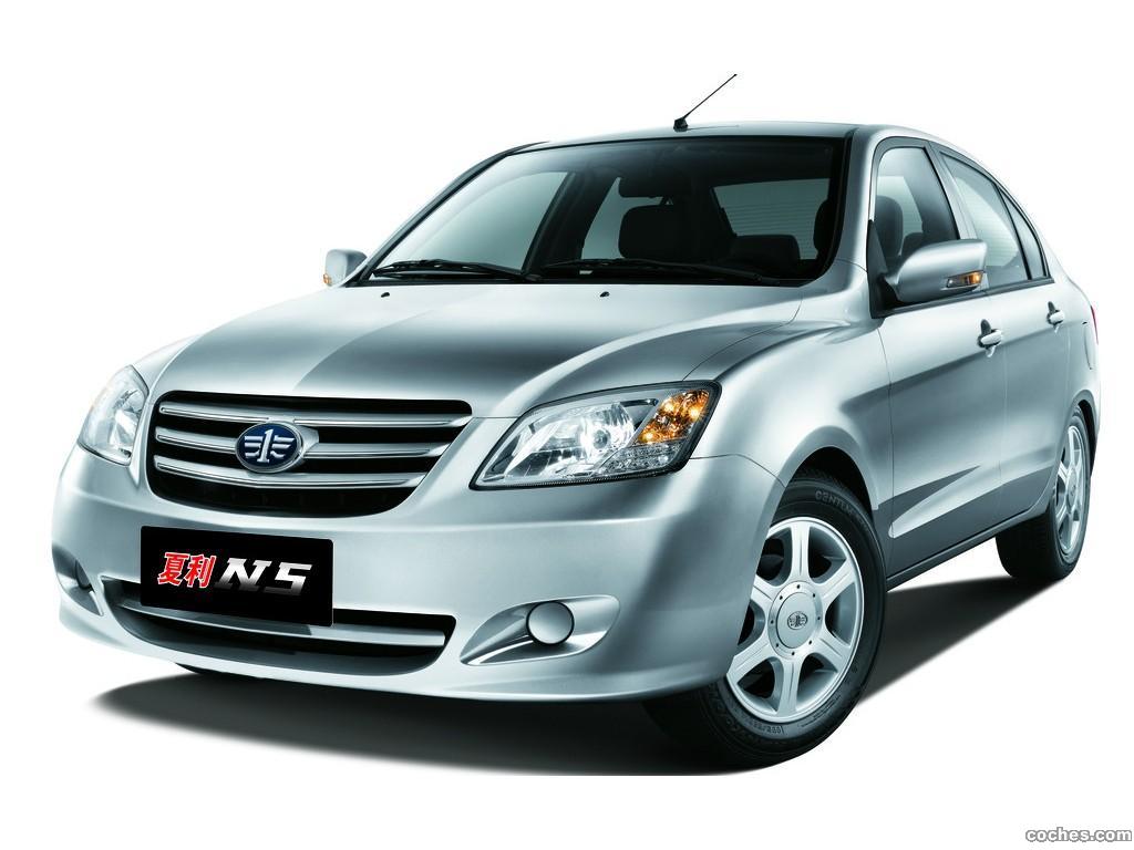 Fotos de FAW Xiali N5 2009