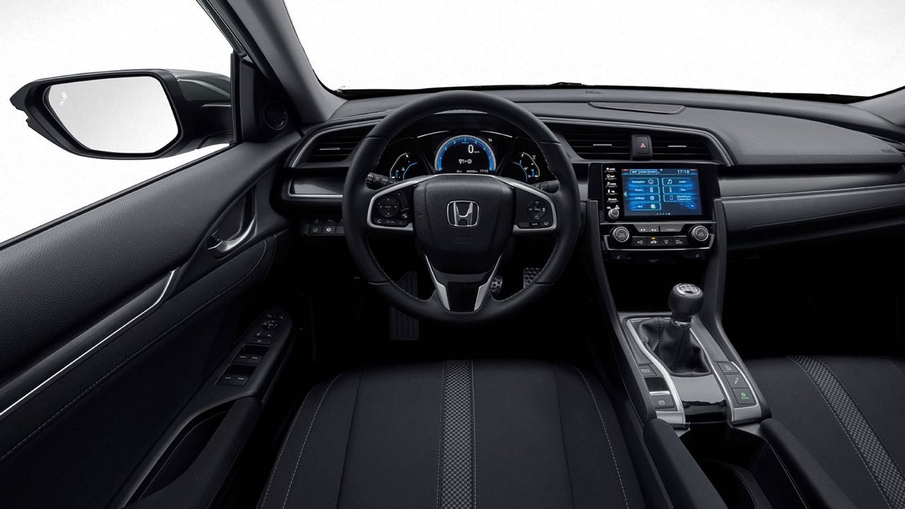 HONDA REVEALS FRESH STYLING AND ENHANCED INTERIOR FOR CIVIC